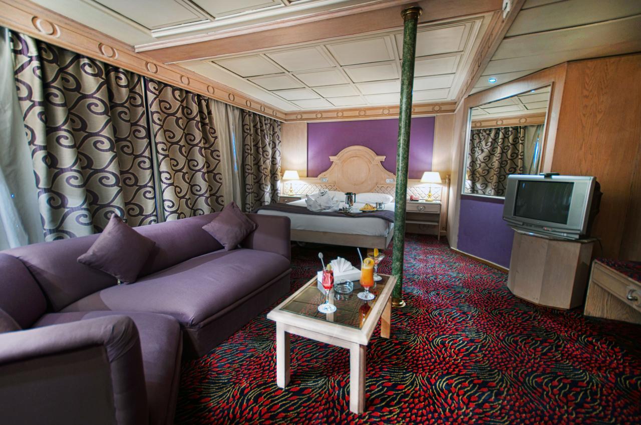 Nile Supreme Hotel Il Il Cairo Esterno foto