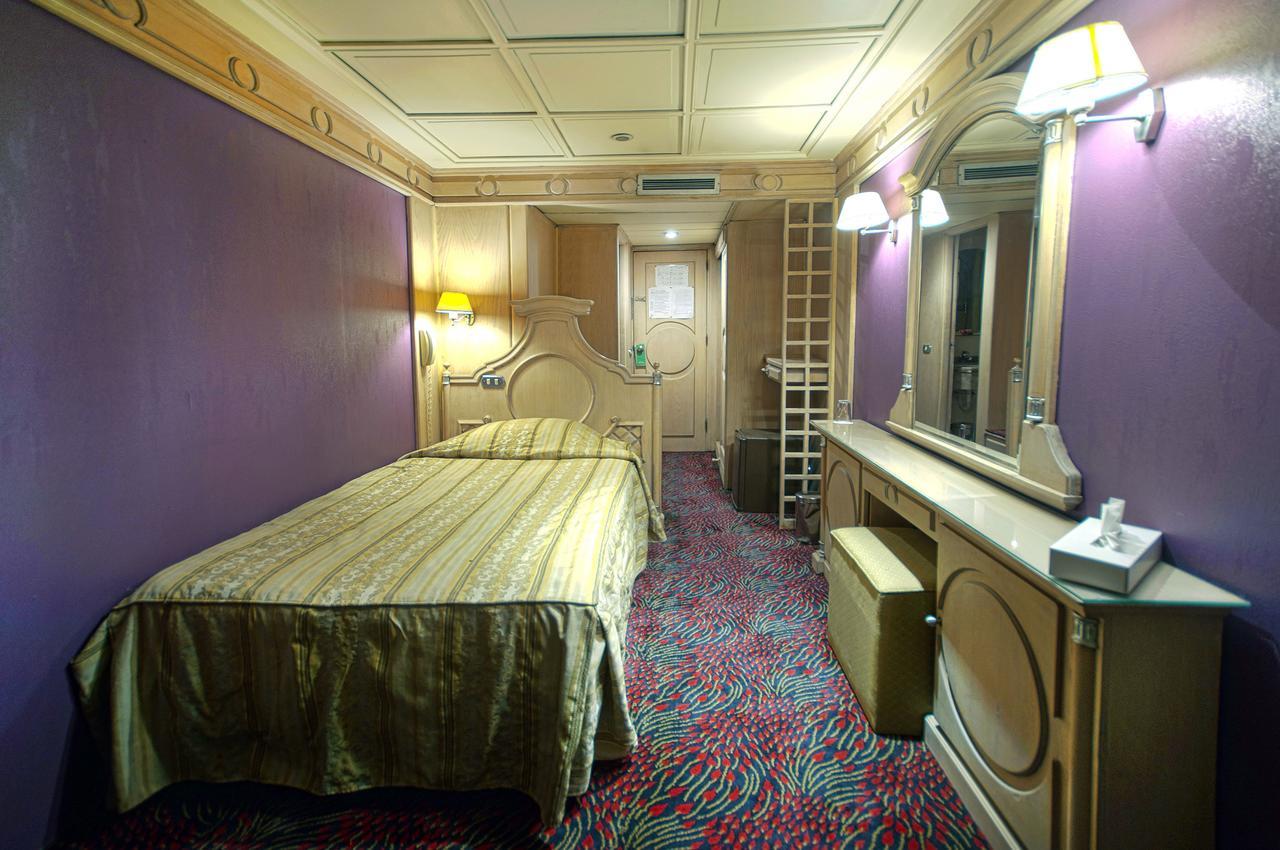 Nile Supreme Hotel Il Il Cairo Esterno foto